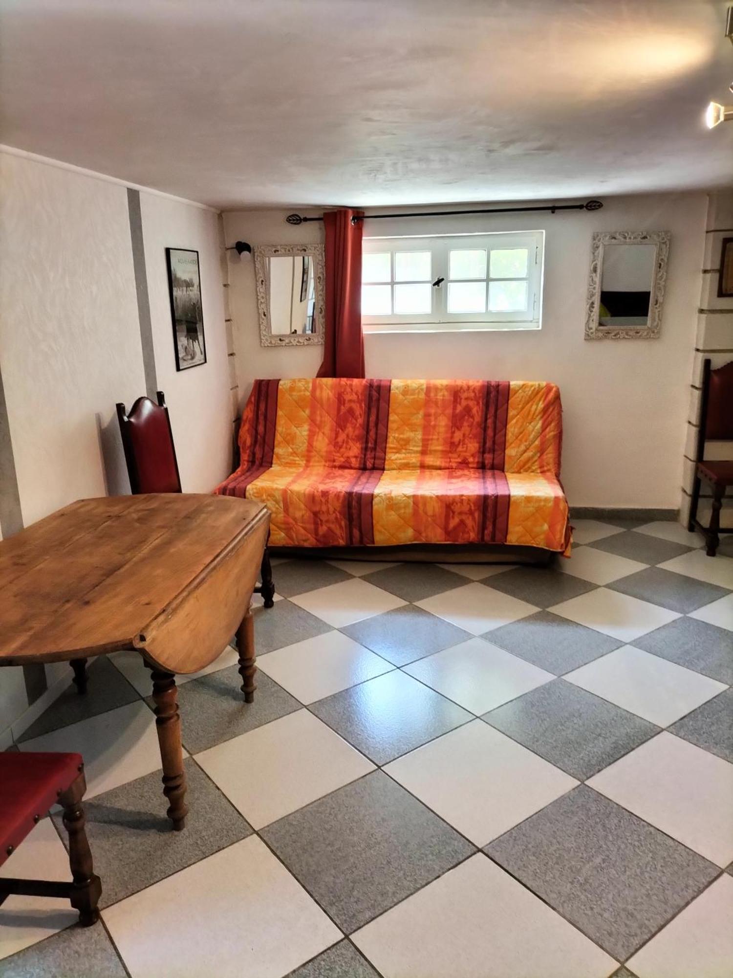 Holiday home Avec Jardin Aigues-Mortes